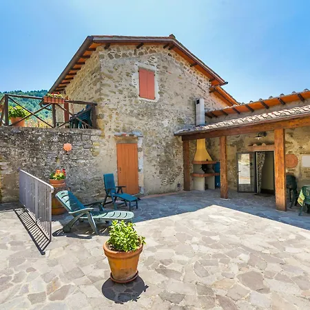 Quercia By Interhome * Reggello